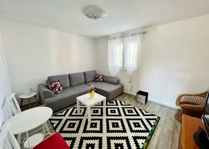 Lovely Summer Apartment