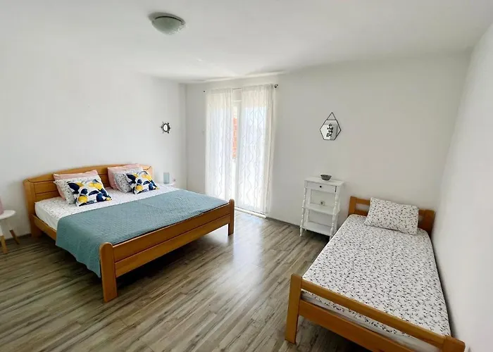 Lovely Summer Apartment