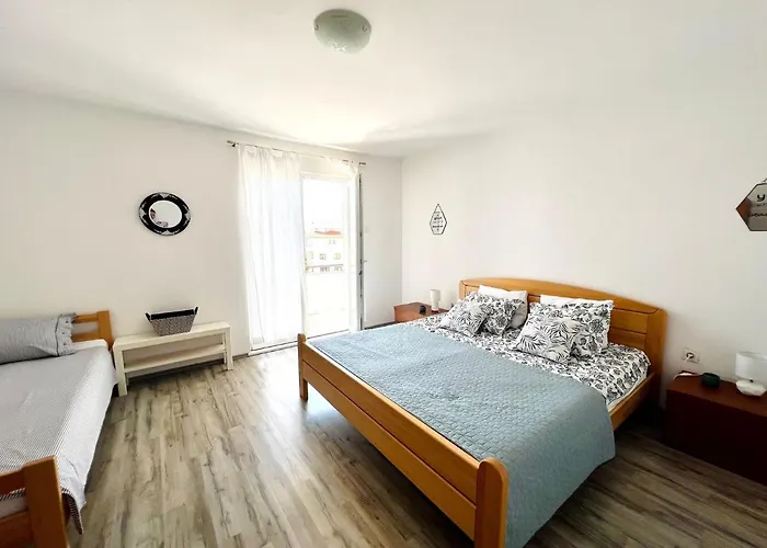 Apartment Lovely Summer Primosten